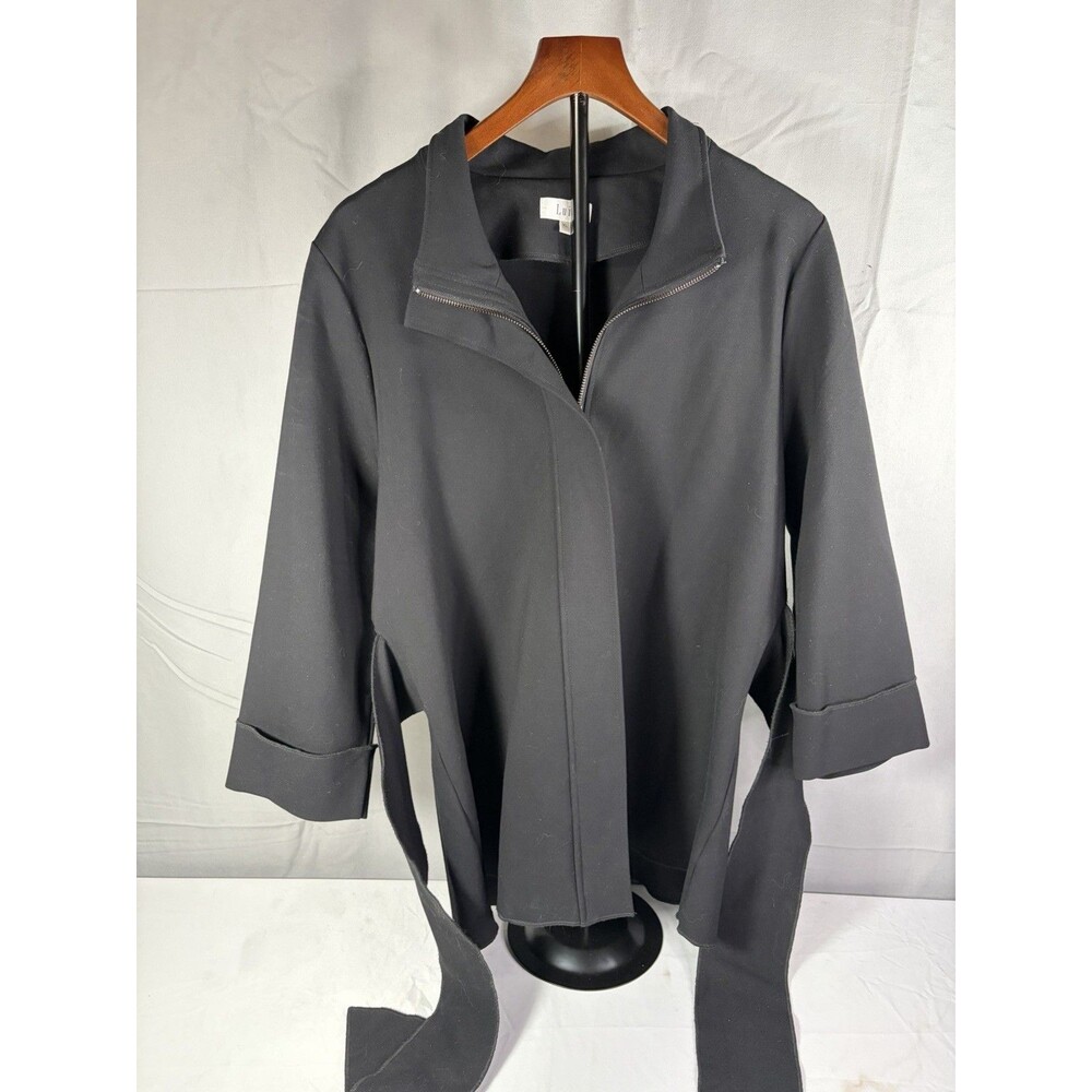 Luii Black Sash Waist Full Zip Coat Women’s Size XL, Very Nice